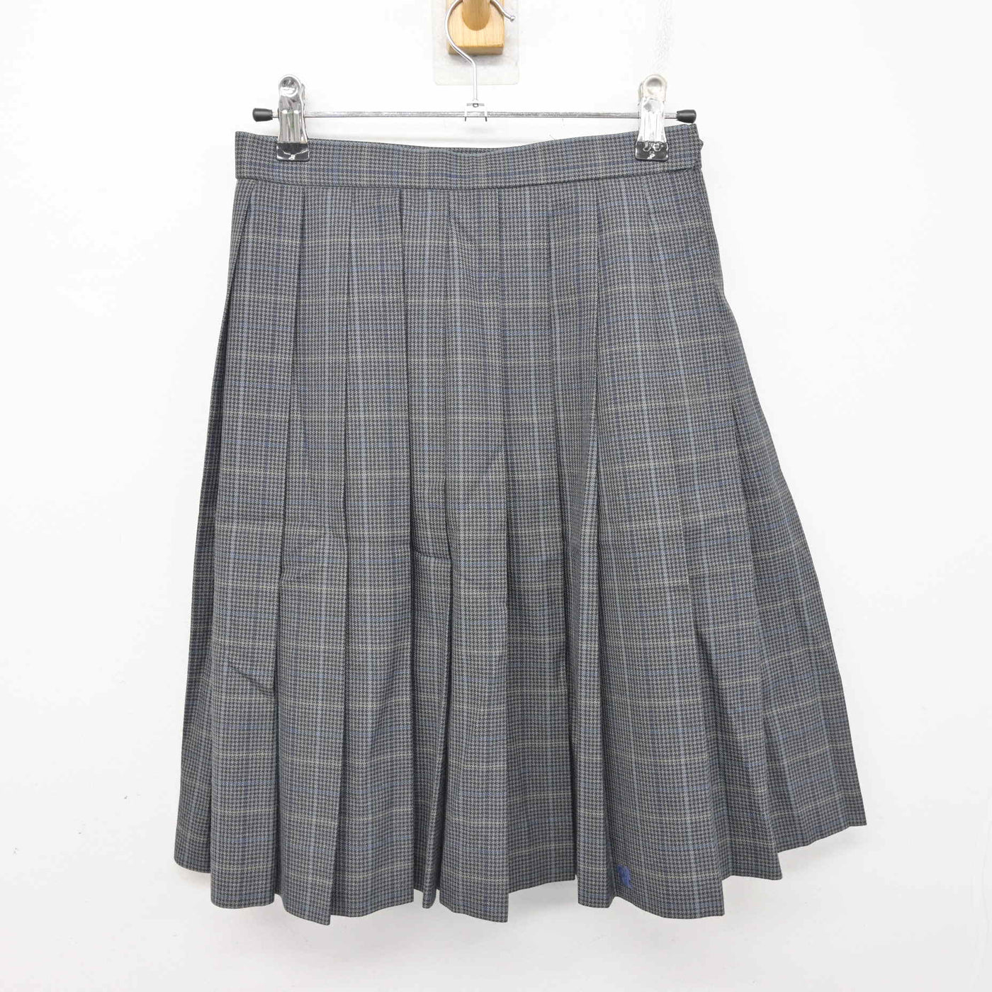 【中古】茨城県 牛久栄進高等学校 女子制服 4点 (ブレザー・スカート) sf091750