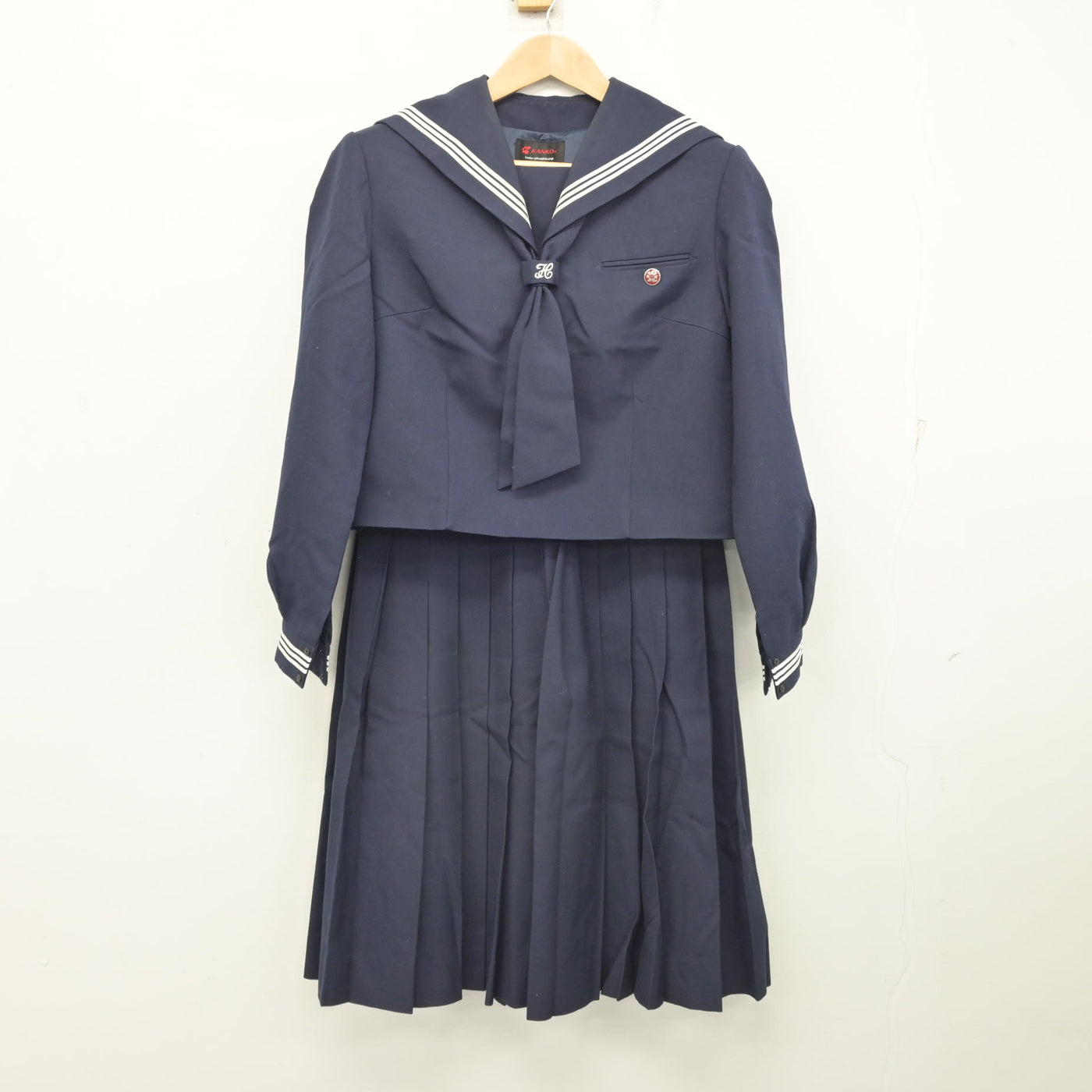 【中古】千葉県 光ケ丘中学校 女子制服 4点 (セーラー服・スカート) sf091805