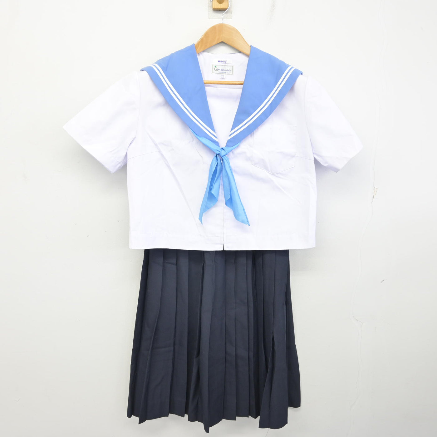 【中古】愛知県 みよし市立北中学校 女子制服 4点 (セーラー服・スカート) sf091911