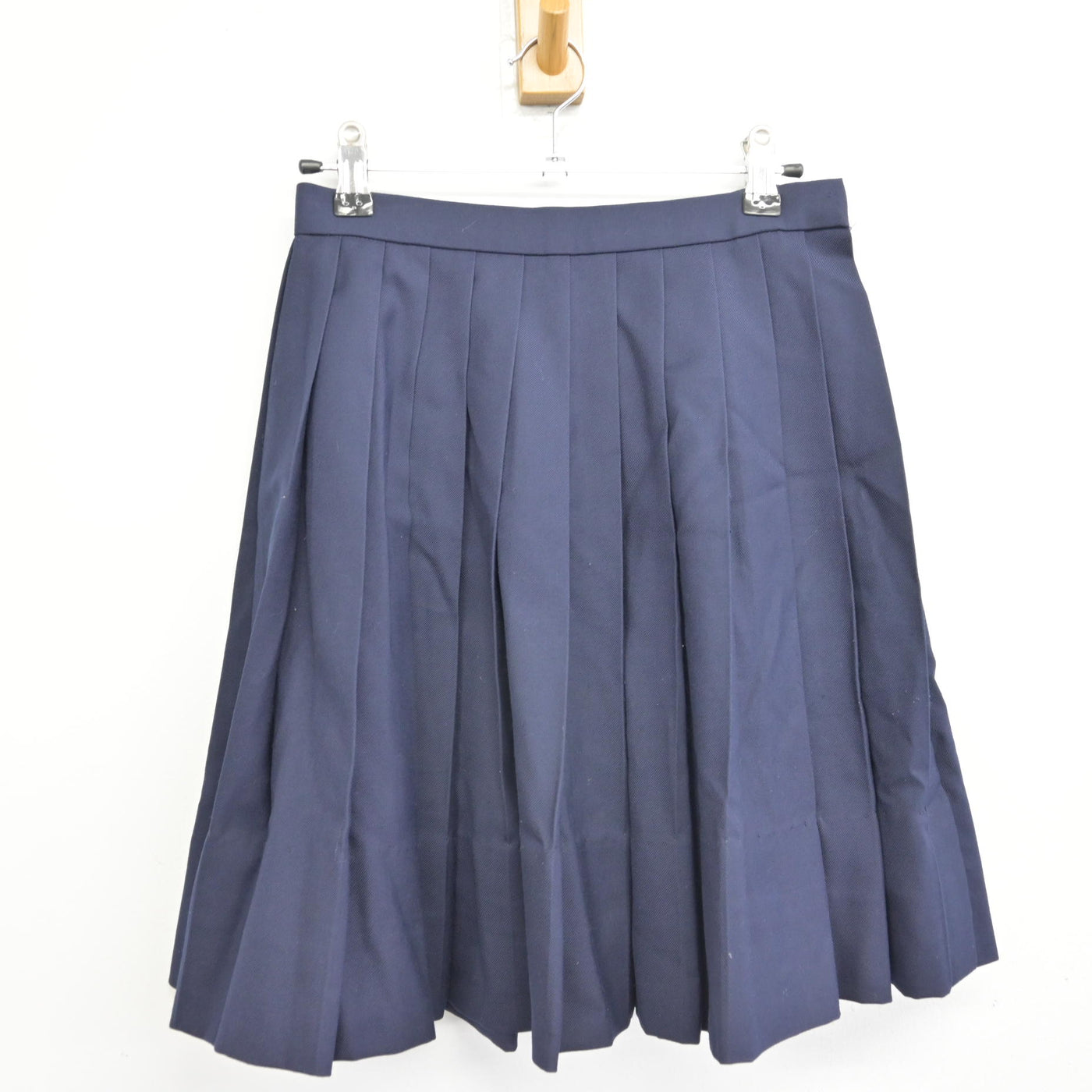 【中古】山形県 鳥海八幡中学校 女子制服 3点 (セーラー服・スカート) sf091916