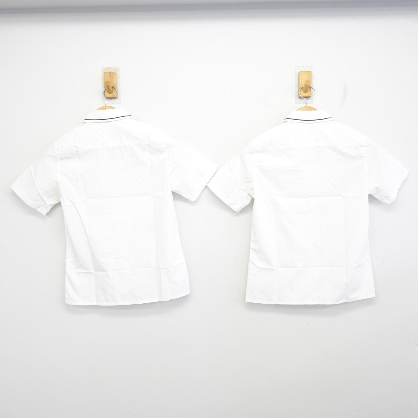 【中古】神奈川県 鎌倉女子大学中等部・高等部 女子制服 2点 (シャツ) sf091923