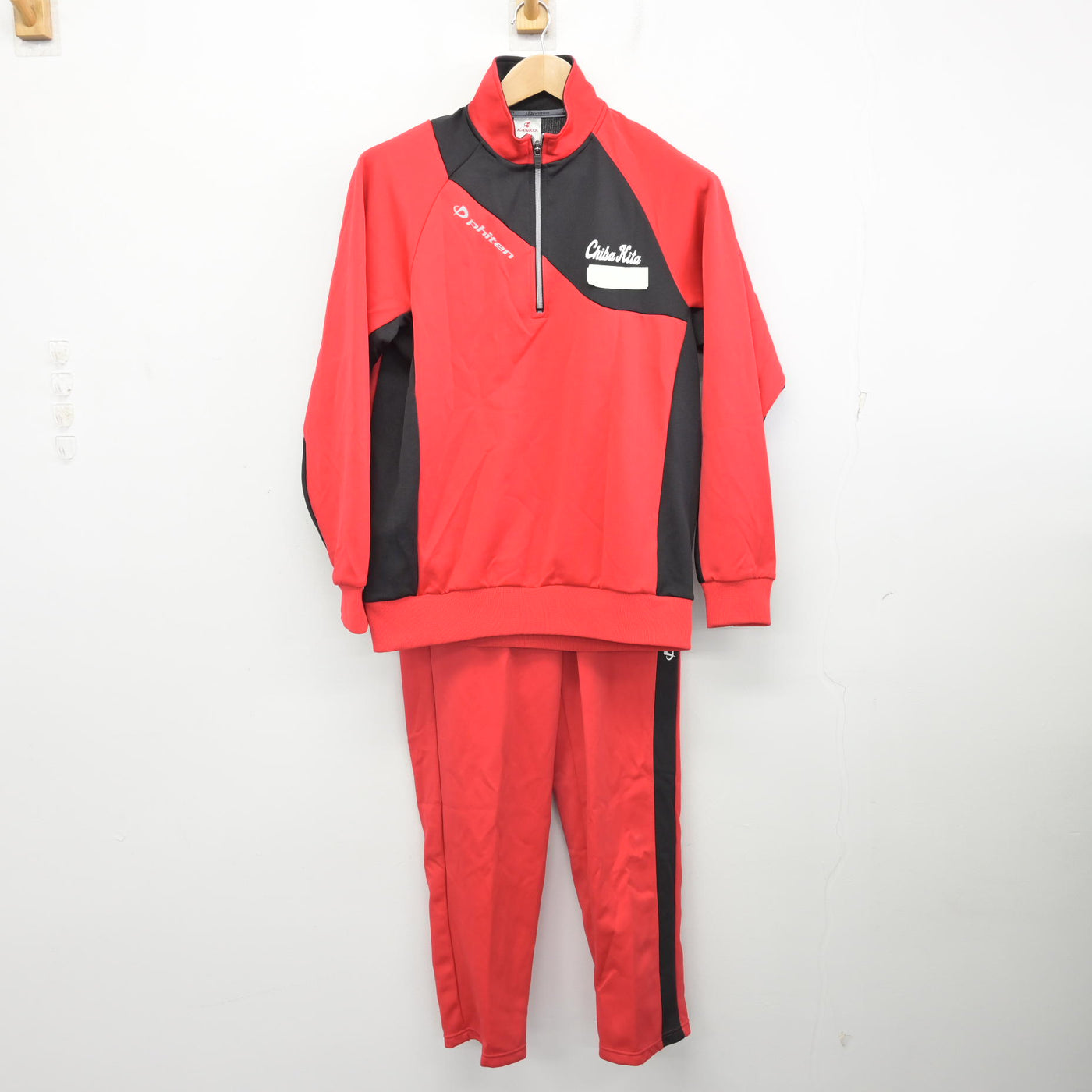 【中古】千葉県 千葉北高等学校 女子制服 2点 (ジャージ 上・ジャージ 下) sf091964