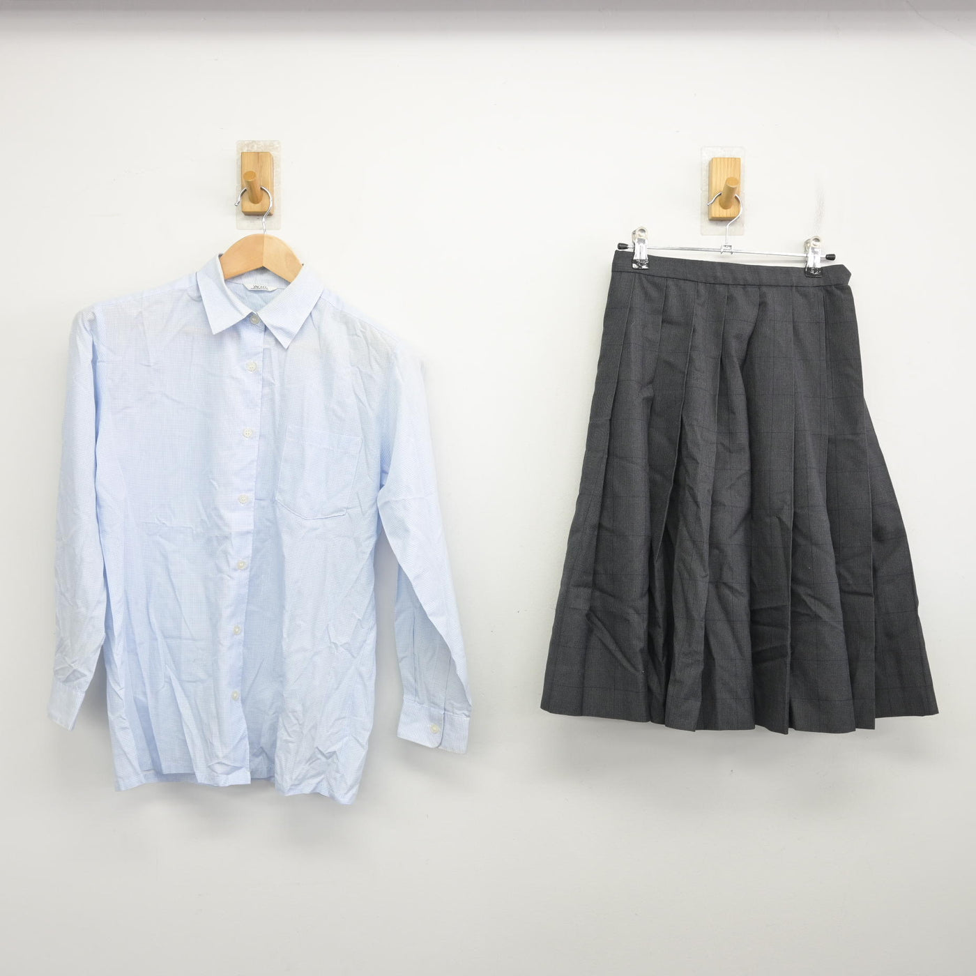 【中古】愛媛県 松山工業高等学校 女子制服 5点 (ブレザー・ニット・シャツ・スカート) sf091967