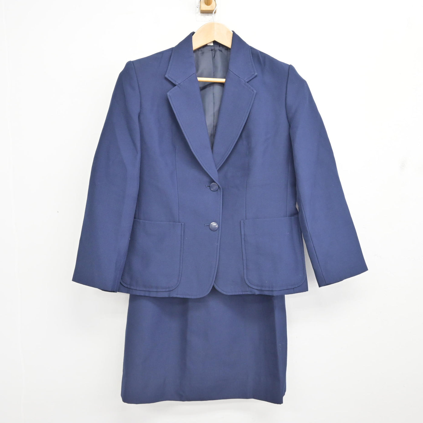 【中古】 学校名不明 女子制服 2点 (ブレザー・スカート) sf092033
