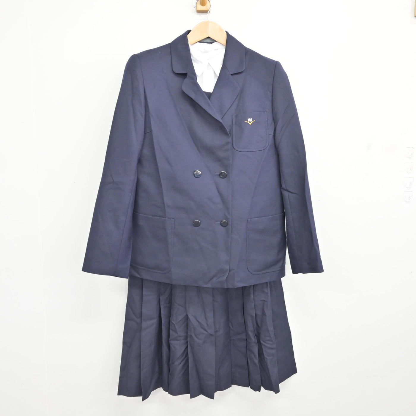 【中古】埼玉県 川越第一中学校 女子制服 4点 (ブレザー・ベスト・シャツ・スカート) sf092053