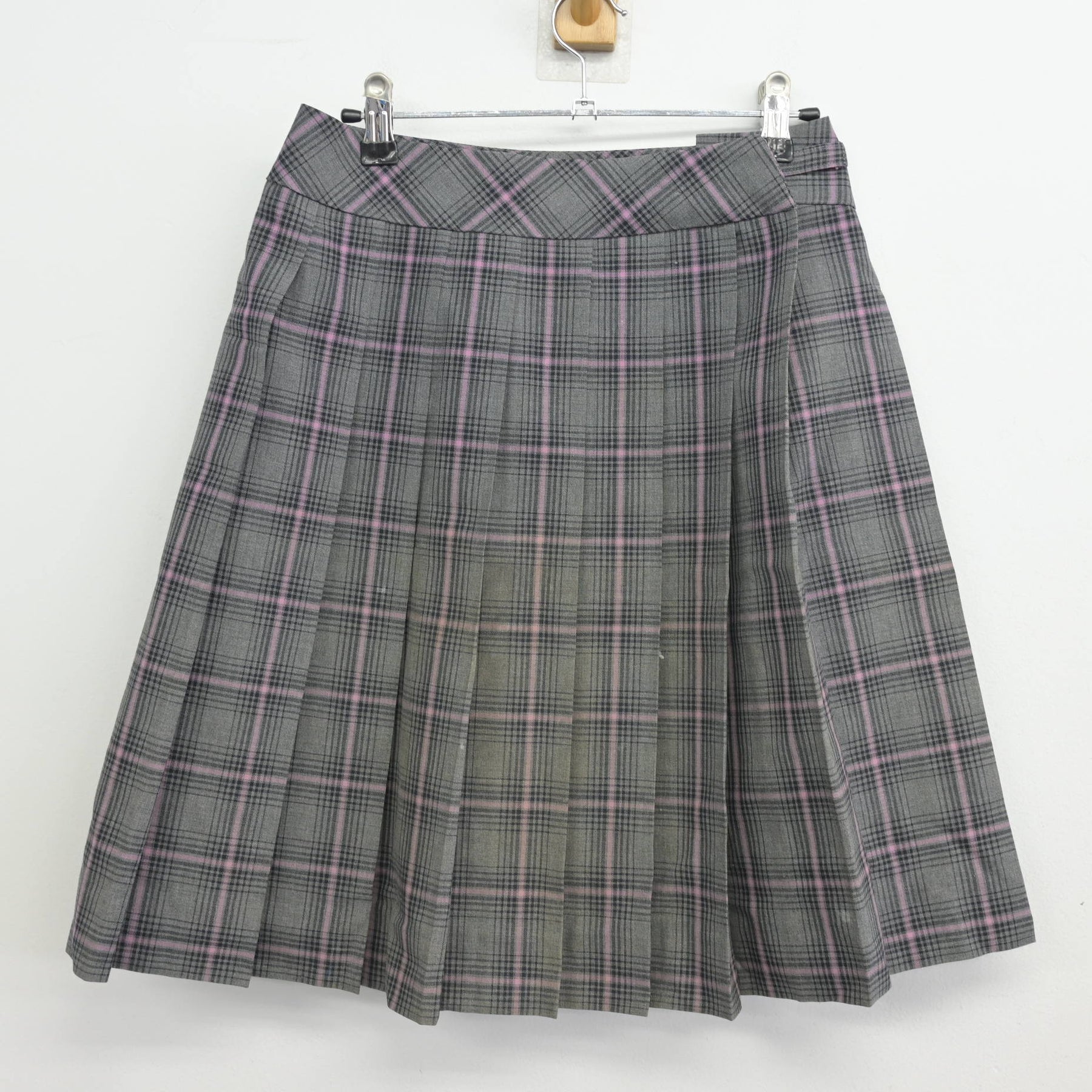 中古】岡山県 岡山商科大学附属高等学校 女子制服 3点 (ニットベスト