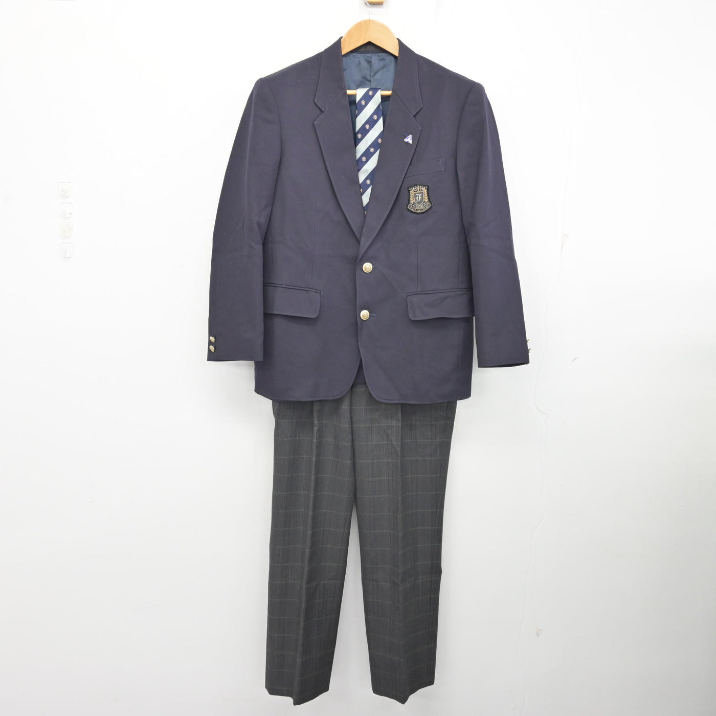 【中古】兵庫県 葺合高等学校 男子制服 5点 (ブレザー・ニット・ズボン) sf092100