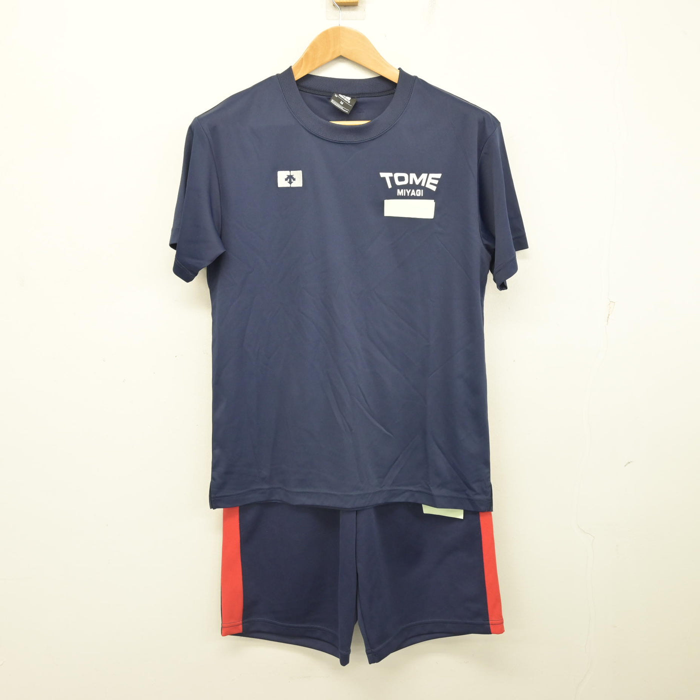 【中古】宮城県 登米高等学校 女子制服 2点 (体操服 上・体操服 下) sf092164