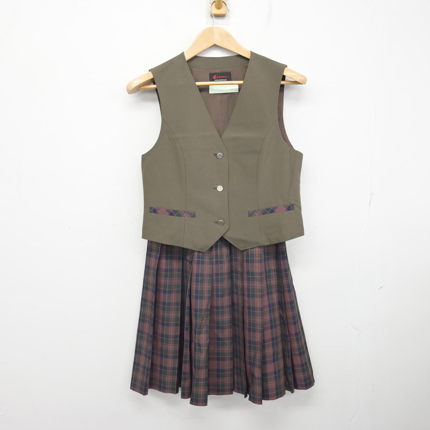 【中古】北海道 札苗中学校 女子制服 2点 (ベスト・スカート) sf092170
