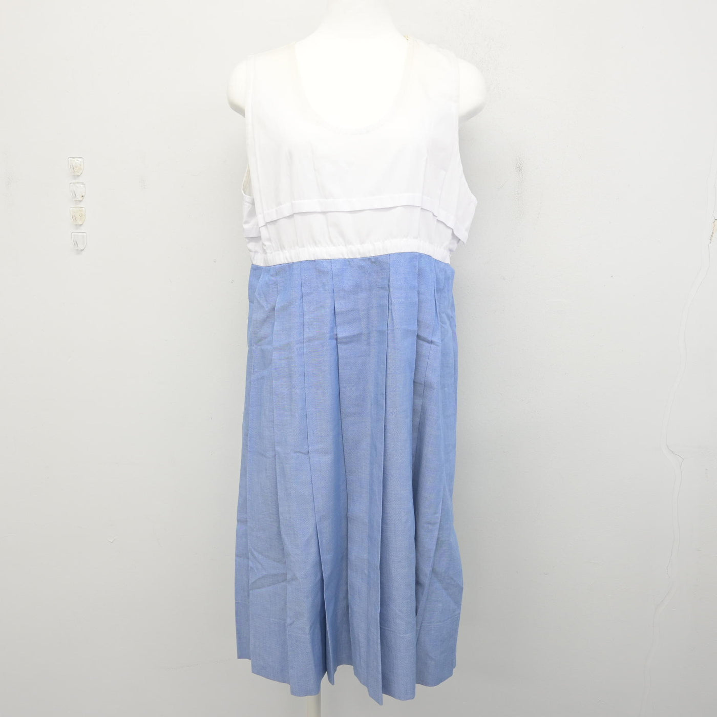 【中古】熊本県 ルーテル学院高等学校 女子制服 3点 (セーラー服・ジャンパースカート) sf092233
