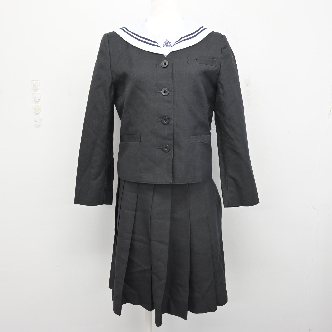 【中古】熊本県 菊池高等学校 女子制服 3点 (ブレザー・ブラウス・スカート) sf092236