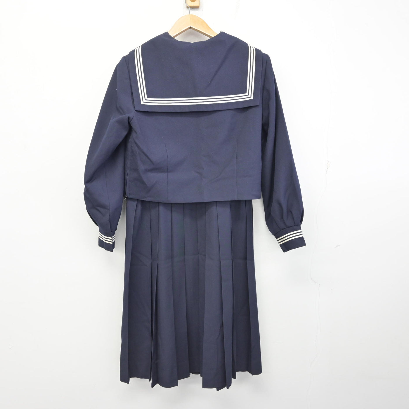 【中古】千葉県 柏第五中学校 女子制服 3点 (セーラー服・ジャンパースカート) sf092265