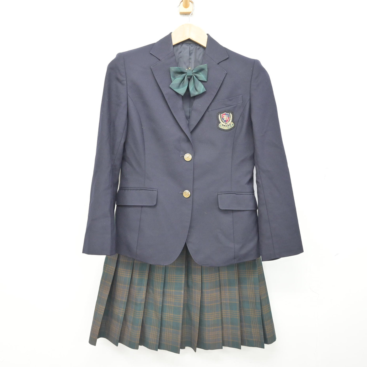 大阪高等学校　制服　女子　スカート 中古】大阪府 高槻北高等学校 女子制服 5点 (ブレザー・ニット