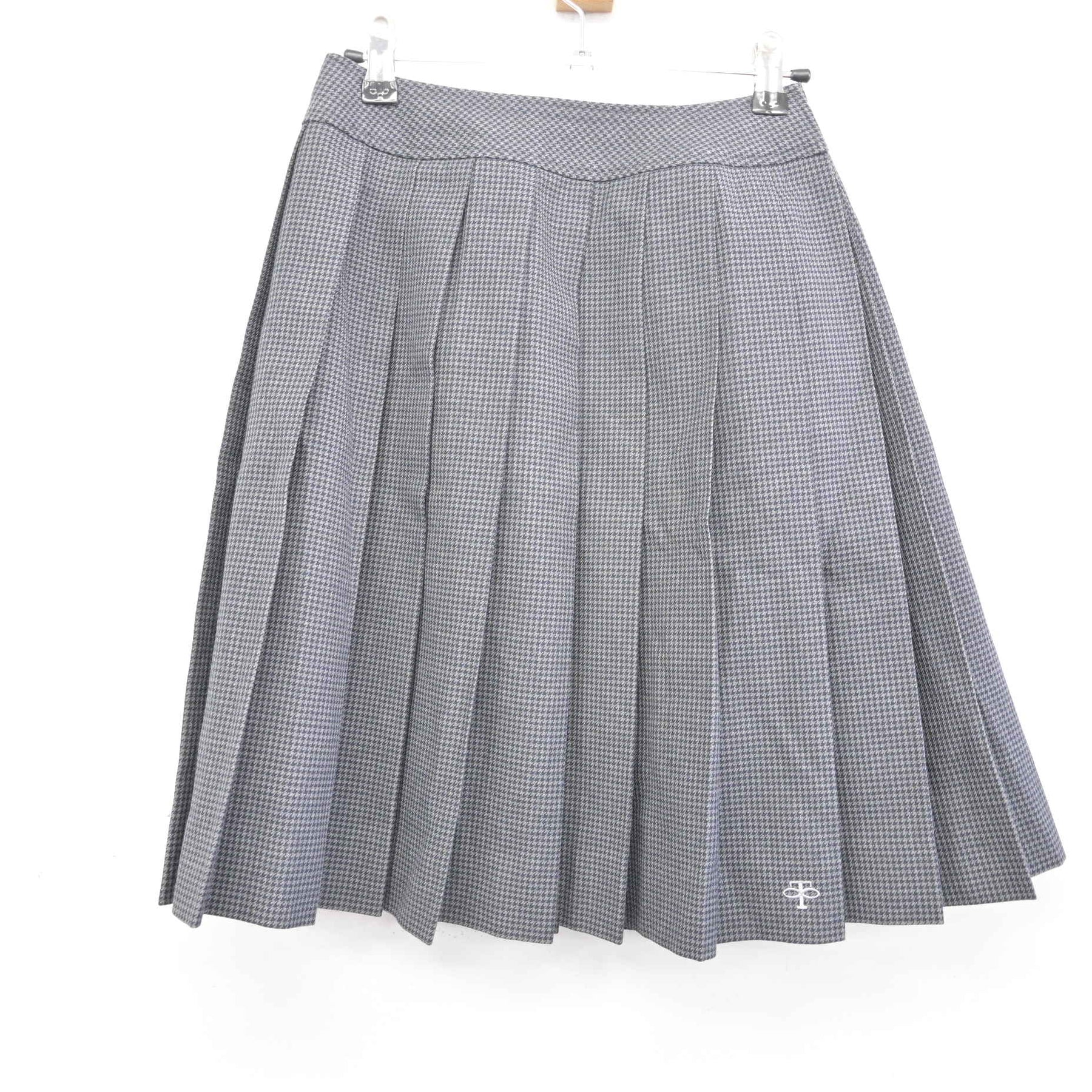 青森市東奥学園冬スカート 中古】青森県 東奥学園高等学校 女子制服 3点 (ブレザー・ニット