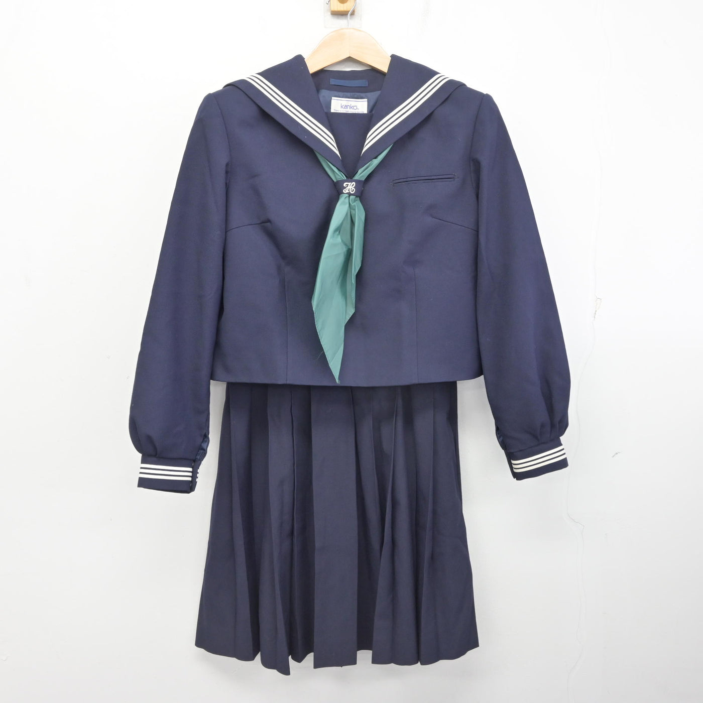 中古】千葉県 松戸市立第五中学校 女子制服 3点 (セーラー服・スカート