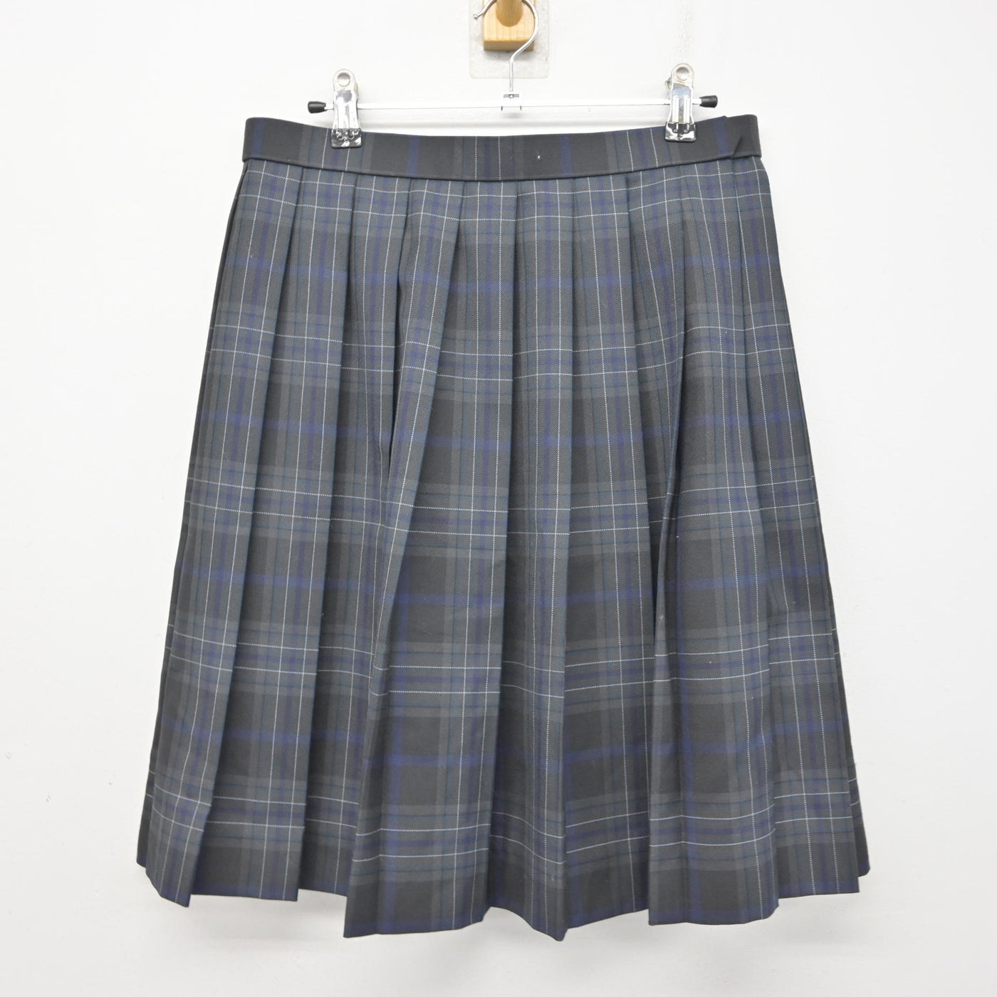 【中古】愛知県 豊橋高等学校 女子制服 4点 (ニット・シャツ・スカート) sf093095