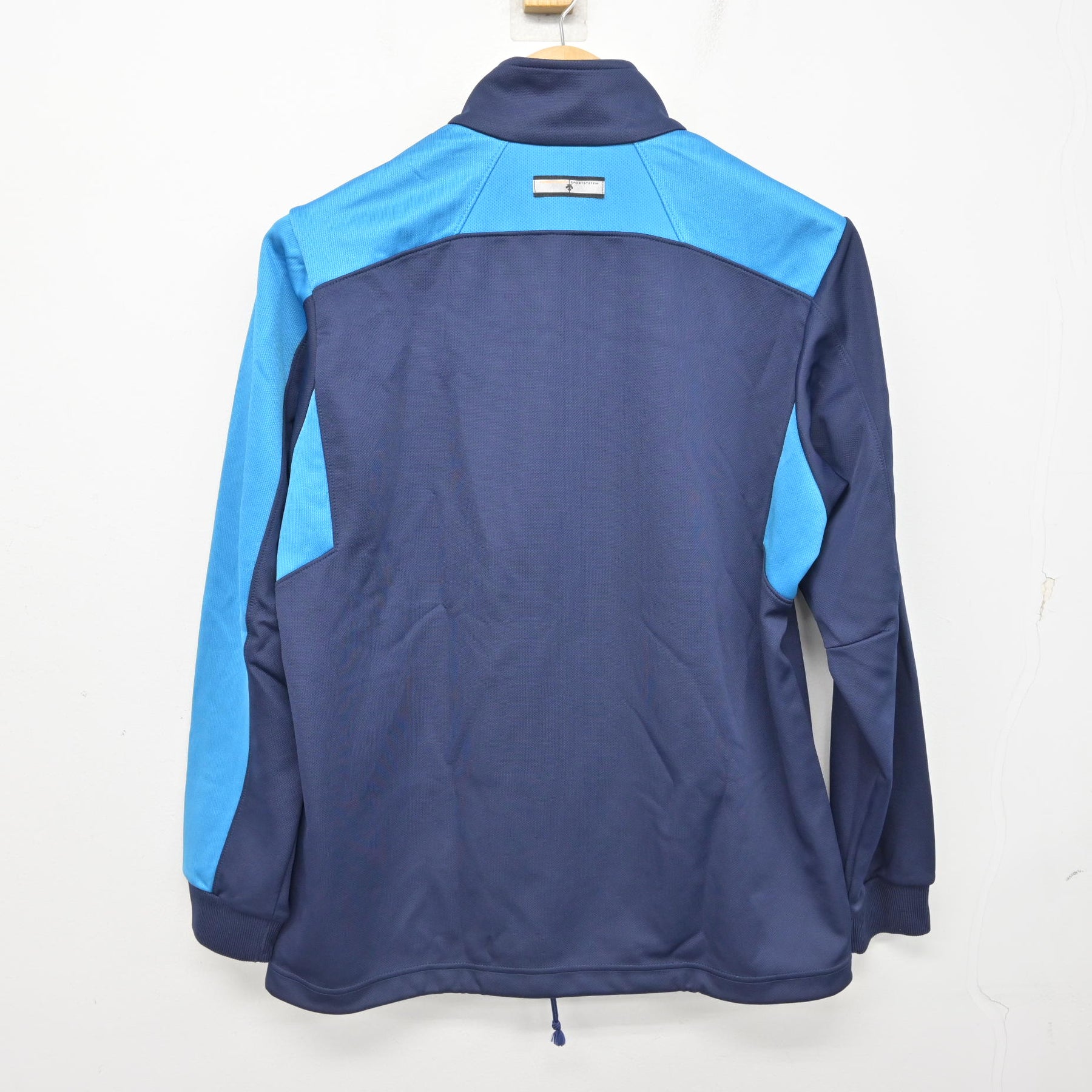 中古】埼玉県 山村学園高等学校 女子制服 2点 (ジャージ 上
