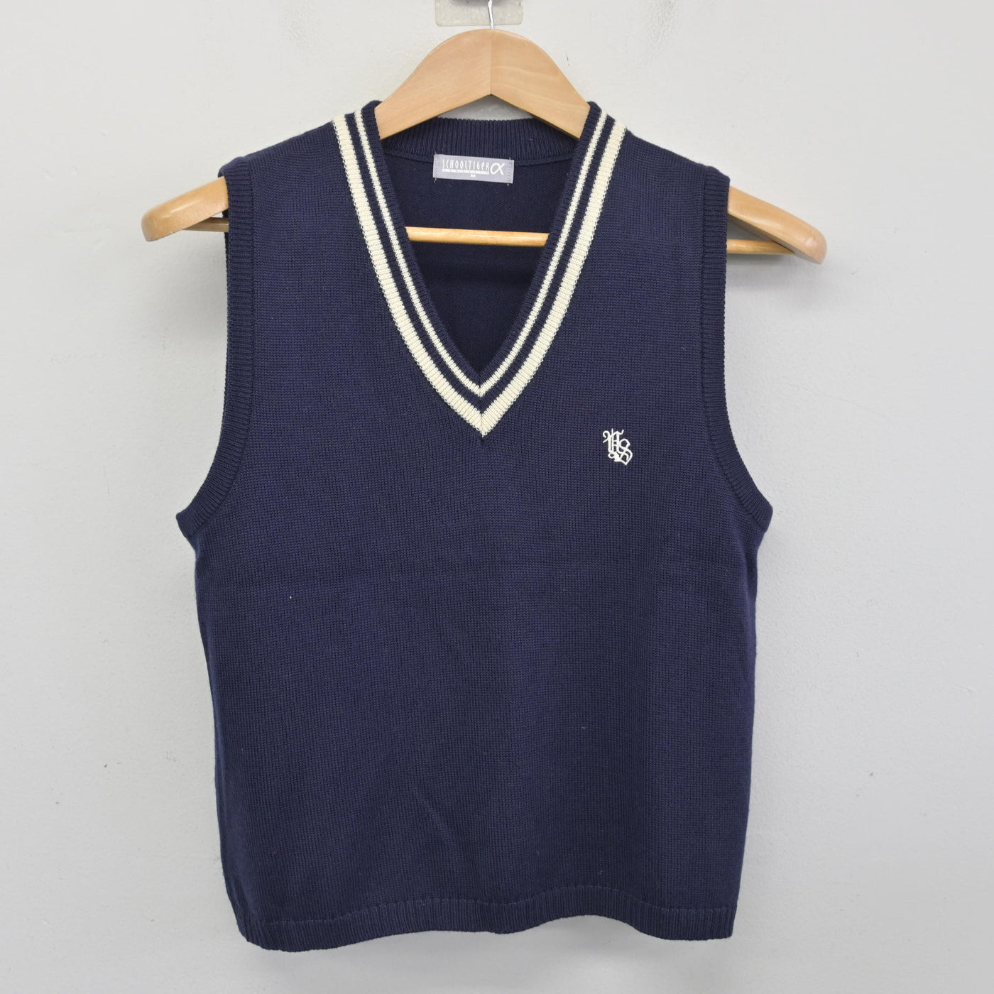 【中古】大阪府 八尾翠翔高等学校/旧制服 女子制服 2点 (ニット・ニットベスト) sf093634