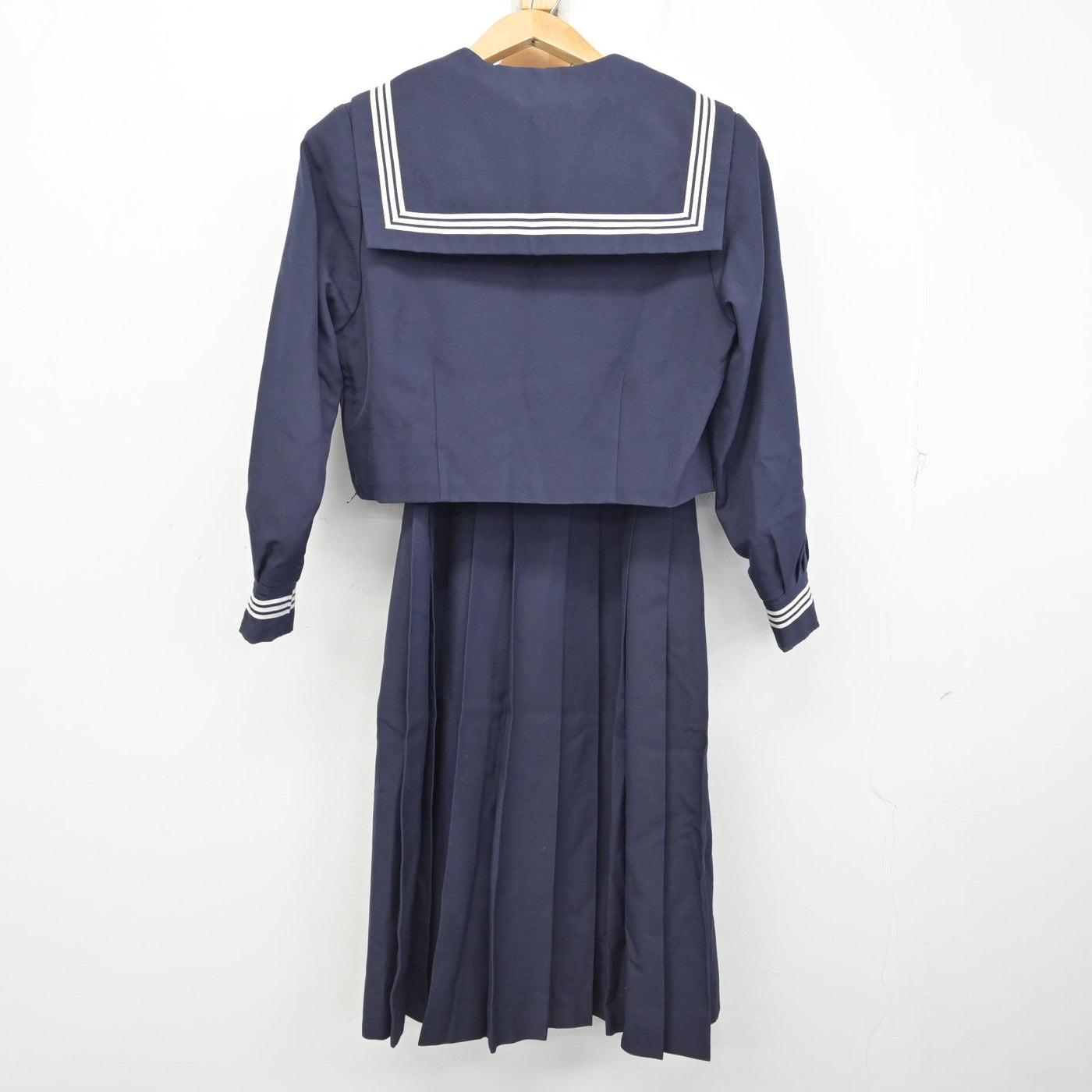 【中古】千葉県 柏第五中学校 女子制服 3点 (セーラー服・ジャンパースカート) sf093684
