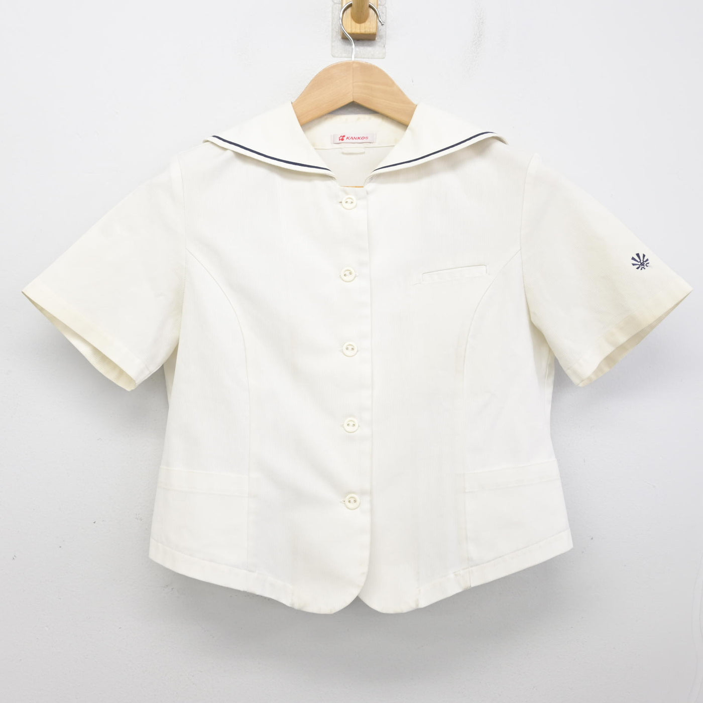 【中古】佐賀県 致遠館中学校・高等学校 女子制服 2点 (セーラー服・スカート) sf093751