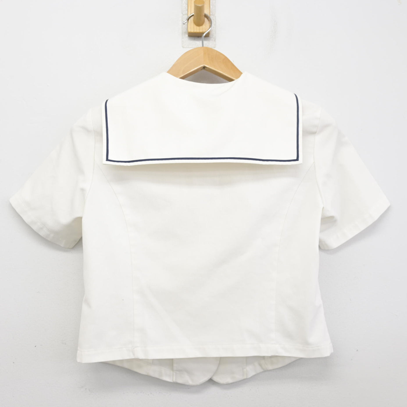 【中古】佐賀県 致遠館中学校・高等学校 女子制服 2点 (セーラー服) sf093753