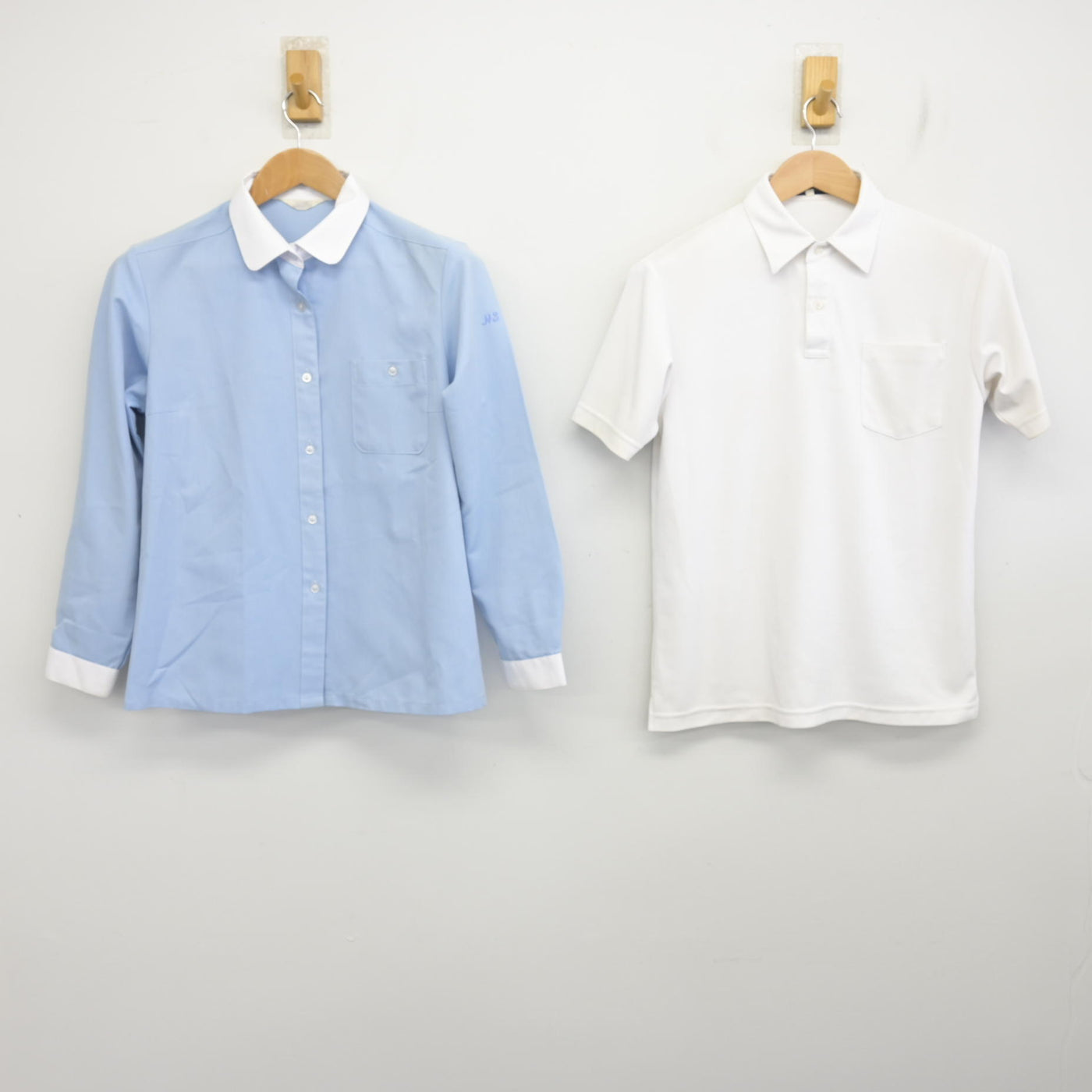 【中古】神奈川県 秦野曽屋高等学校 女子制服 2点 (シャツ・シャツ) sf093816