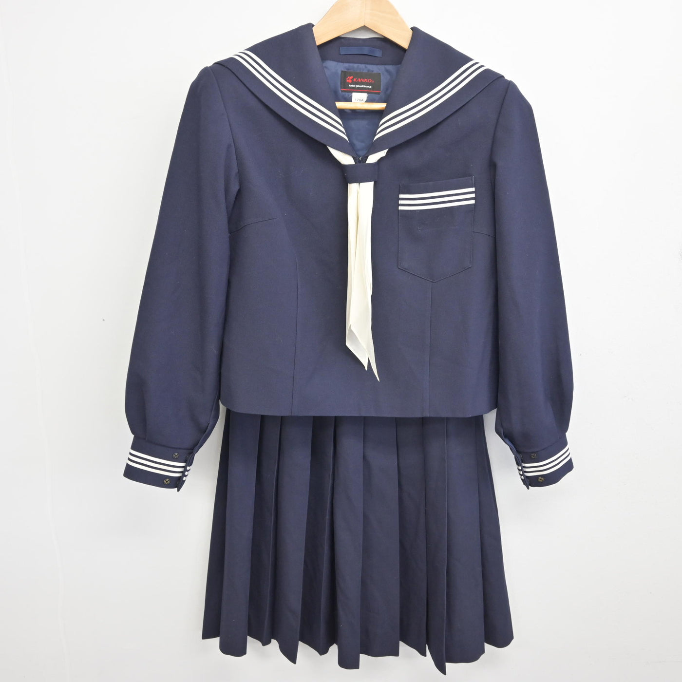 【中古】福島県 白河中央中学校 女子制服 3点 (セーラー服・スカート) sf093868