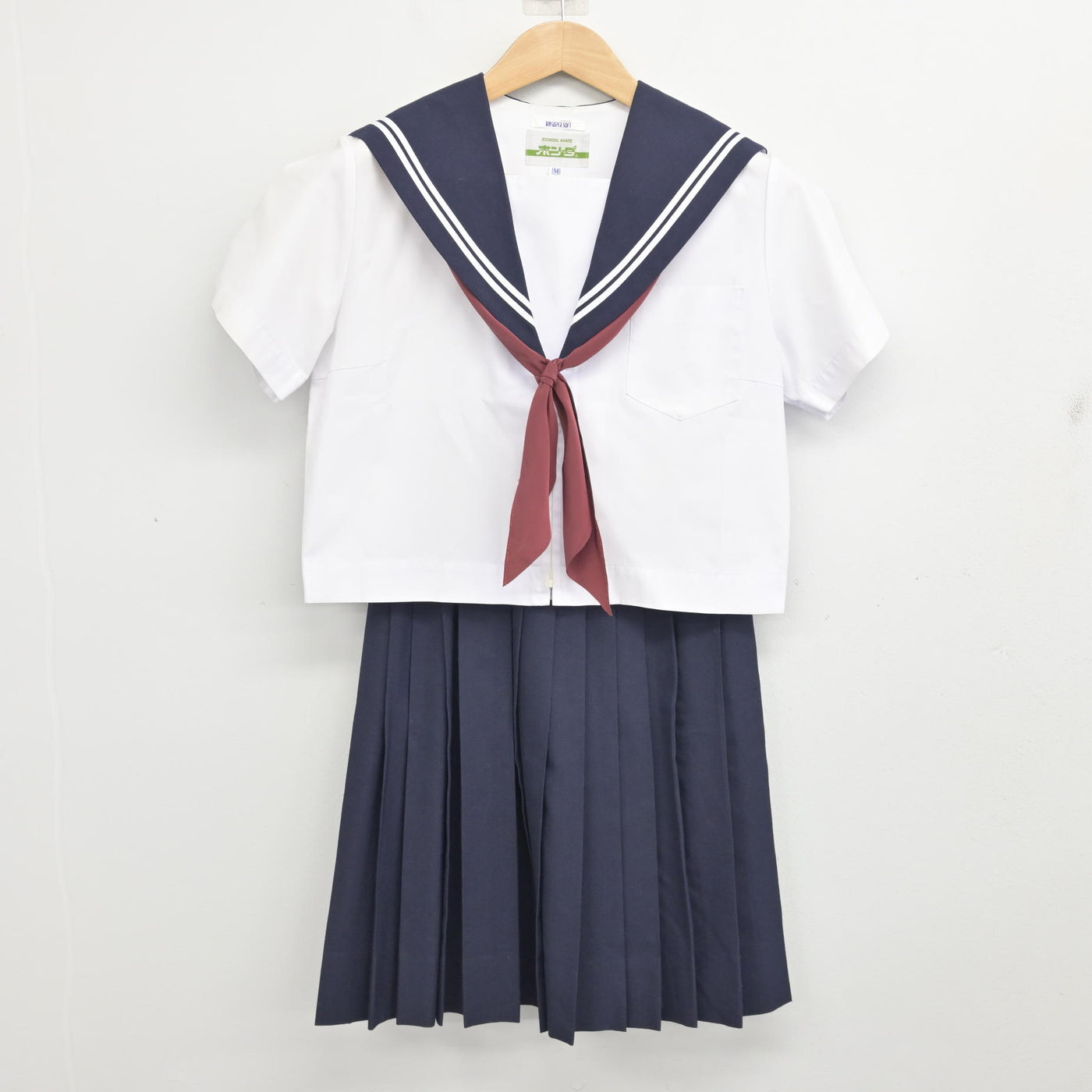 【中古】愛知県 八王子中学校 女子制服 3点 (セーラー服・スカート) sf094275