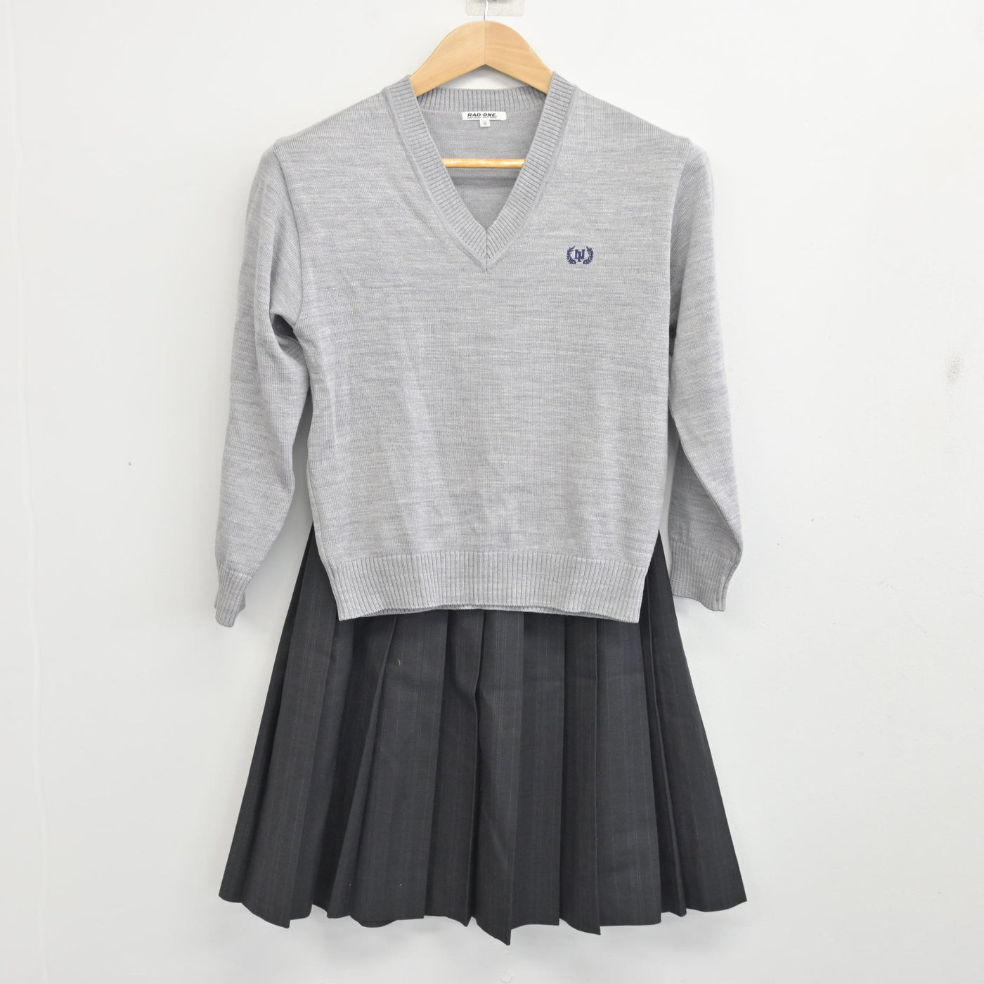 中古】兵庫県 西宮今津高等学校 女子制服 4点 (ブレザー・ニット