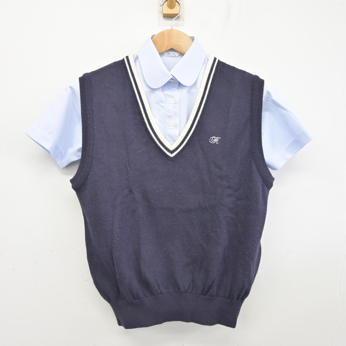 中古】富山県 氷見高等学校 女子制服 2点 (ニットベスト・シャツ