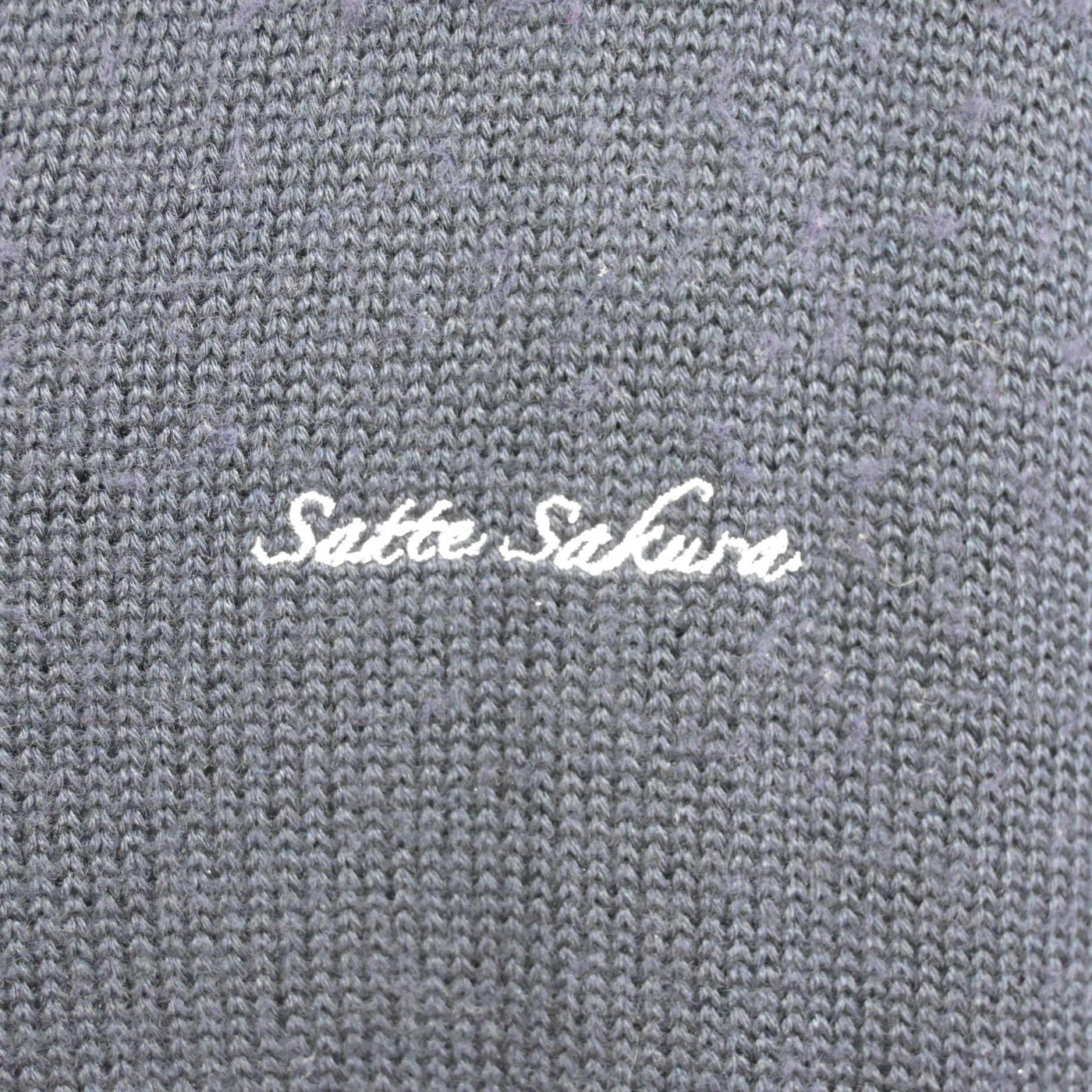 【中古】埼玉県 幸手桜高等学校 女子制服 2点 (ニット・シャツ) sf094813