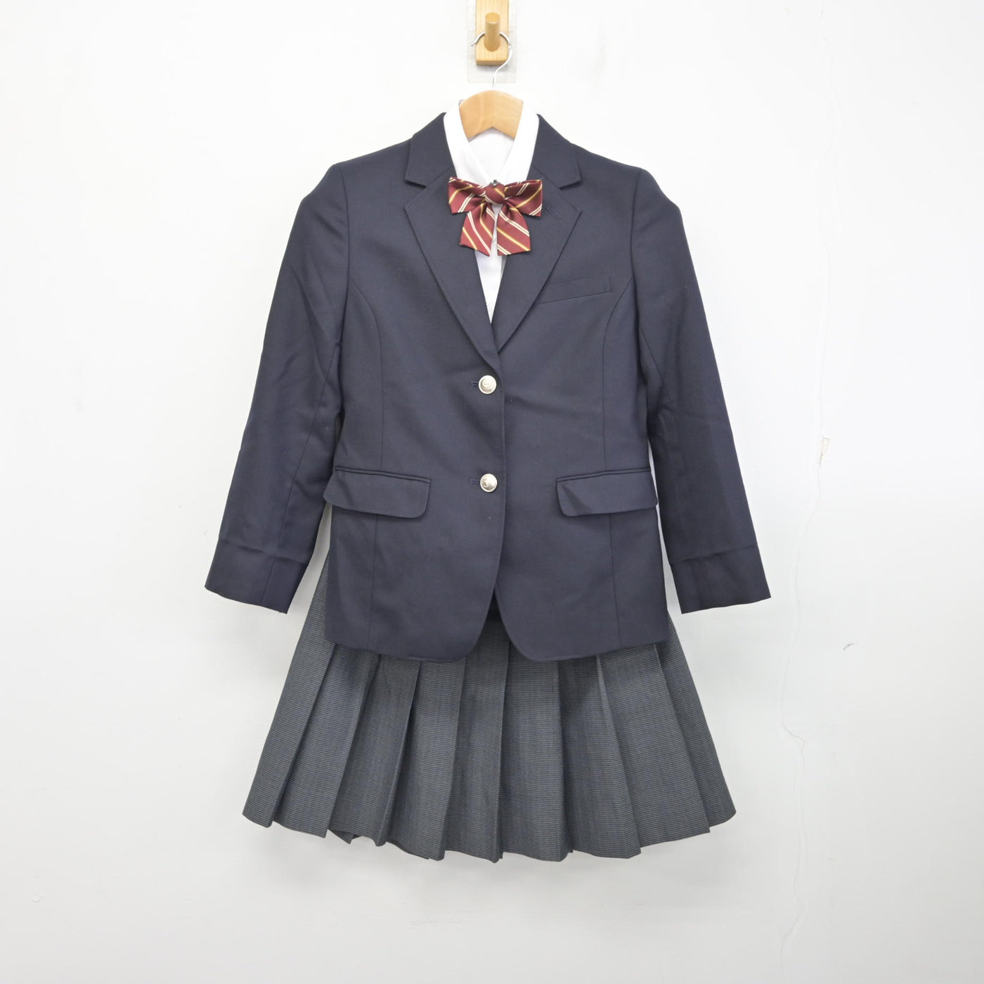 【中古】東京都 北町中学校 女子制服 4点 (ブレザー・シャツ・スカート) sf094906