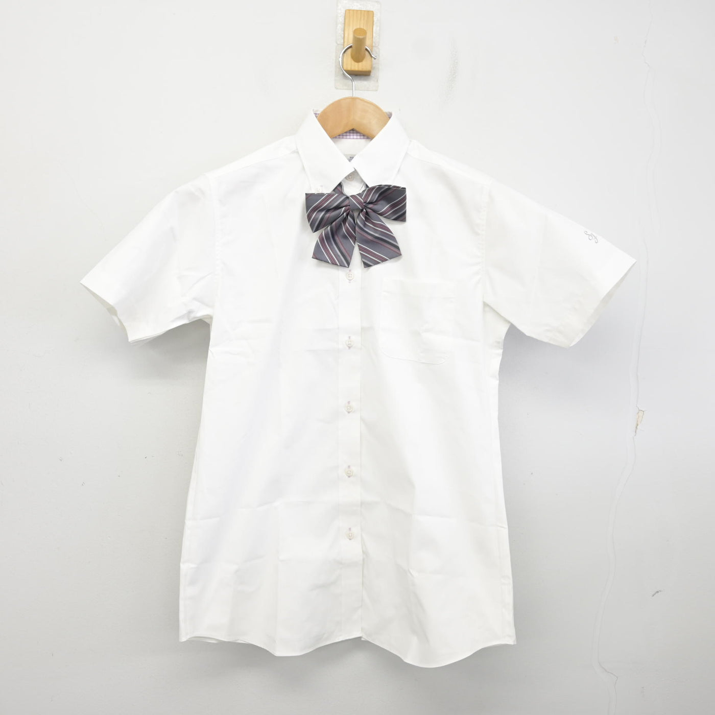 【中古】埼玉県 正智深谷高等学校 女子制服 3点 (シャツ・スカート) sf094928