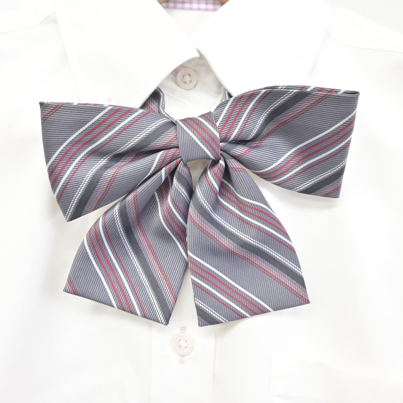 【中古】埼玉県 正智深谷高等学校 女子制服 3点 (シャツ・スカート) sf094928