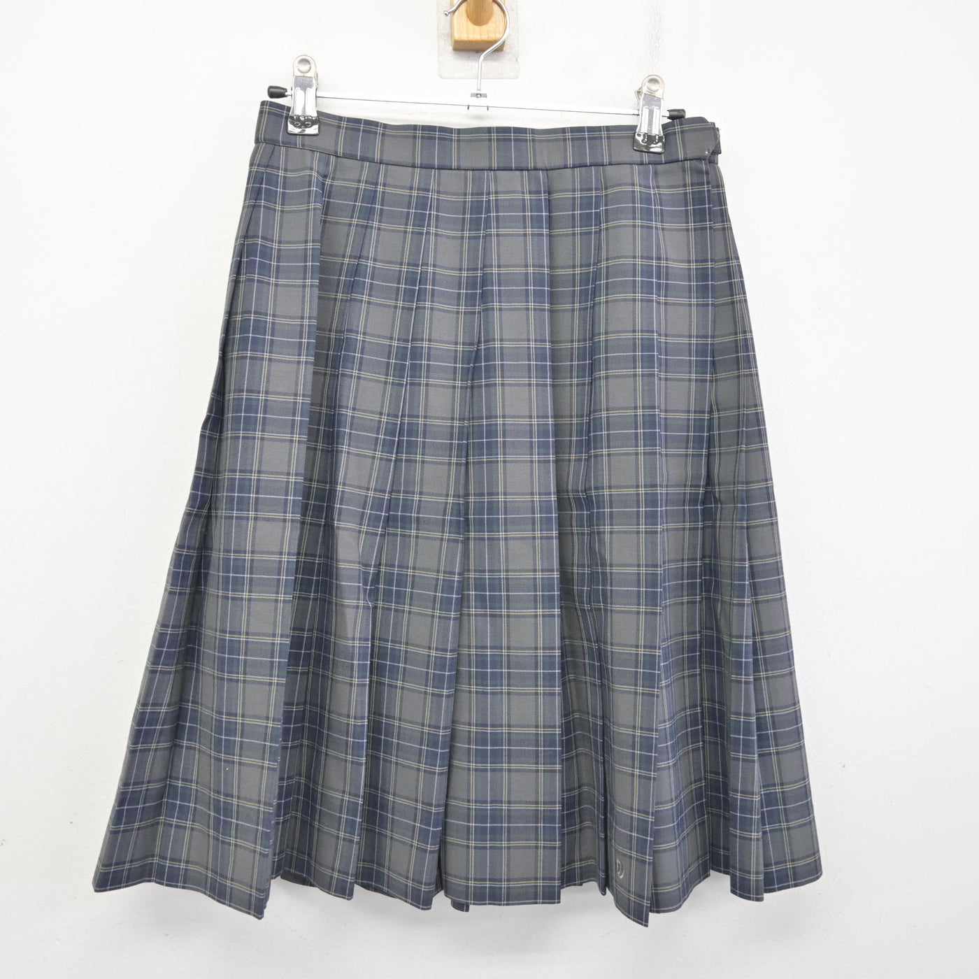 【中古】大阪府 扇町総合高等学校 女子制服 2点 (セーラー服・スカート) sf094985