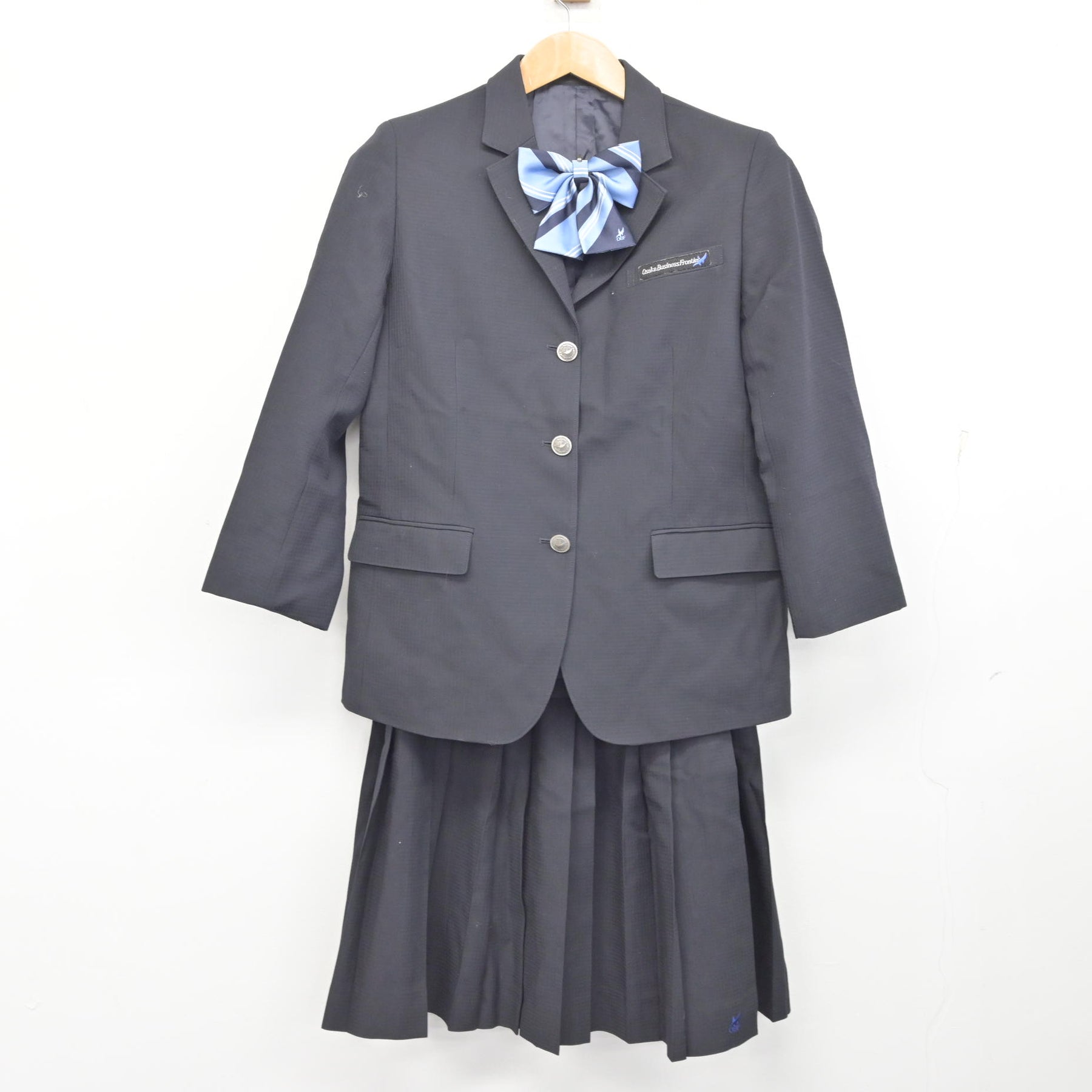 大阪ビジネスフロンティア高等学校　ブレザー 制服│大阪府立大阪ビジネスフロンティア高等学校