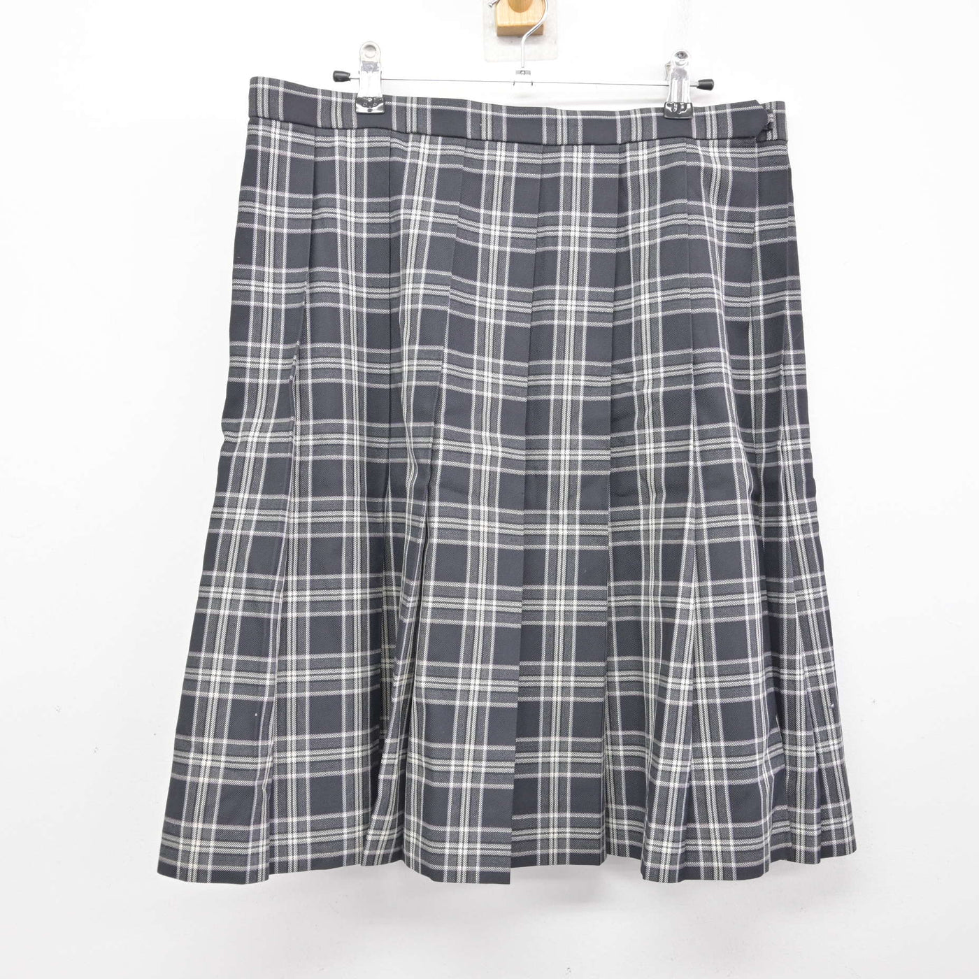 【中古】埼玉県 滑川総合高等学校 女子制服 4点 (ブレザー・ニット・スカート) sf095093