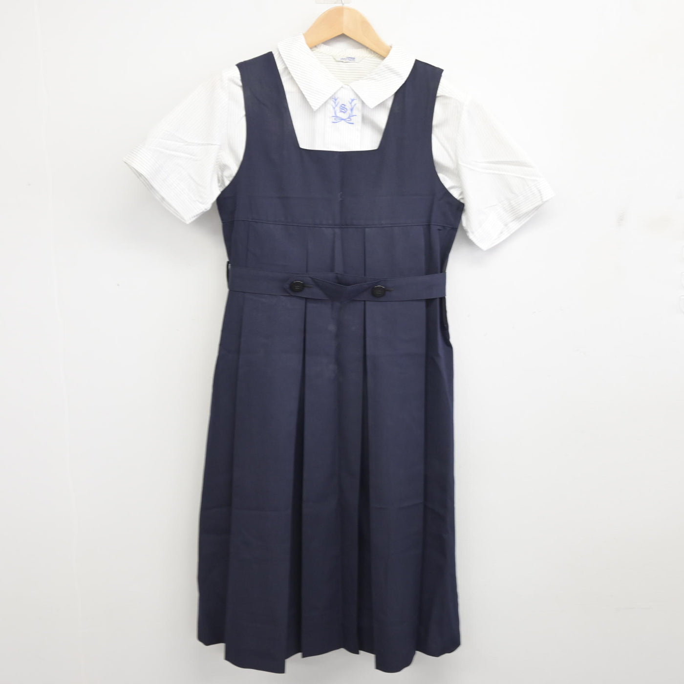 【中古】長野県 長野清泉女学院高等学校 女子制服 3点 (シャツ・ジャンパースカート) sf095190