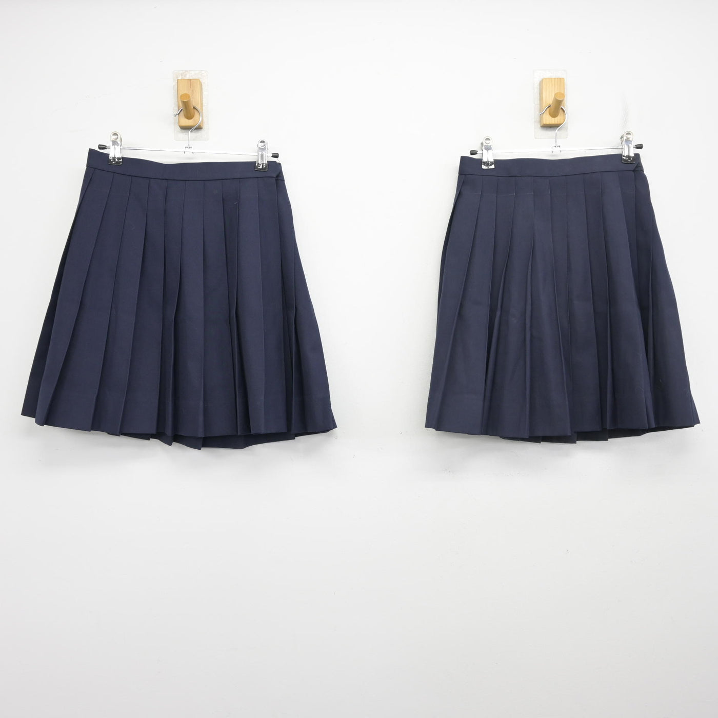 【中古】神奈川県 西湘高等学校 女子制服 3点 (ブレザー・スカート・スカート) sf095330