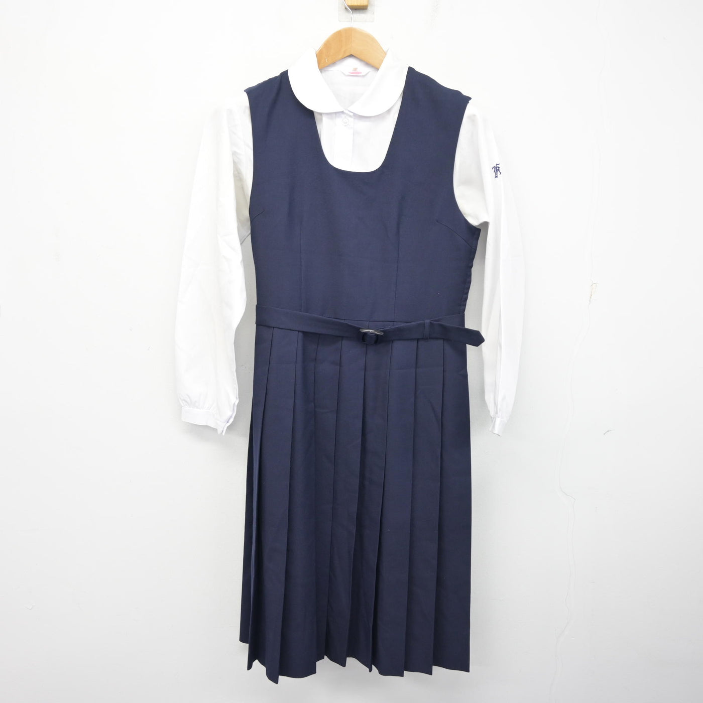 【中古】佐賀県 城北中学校 女子制服 2点 (ブラウス・ジャンパースカート) sf095398