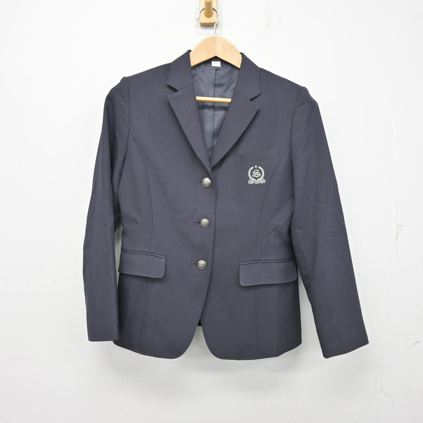 【中古】福岡県 真颯館高等学校 女子制服 3点 (ブレザー・スカート) sf095450