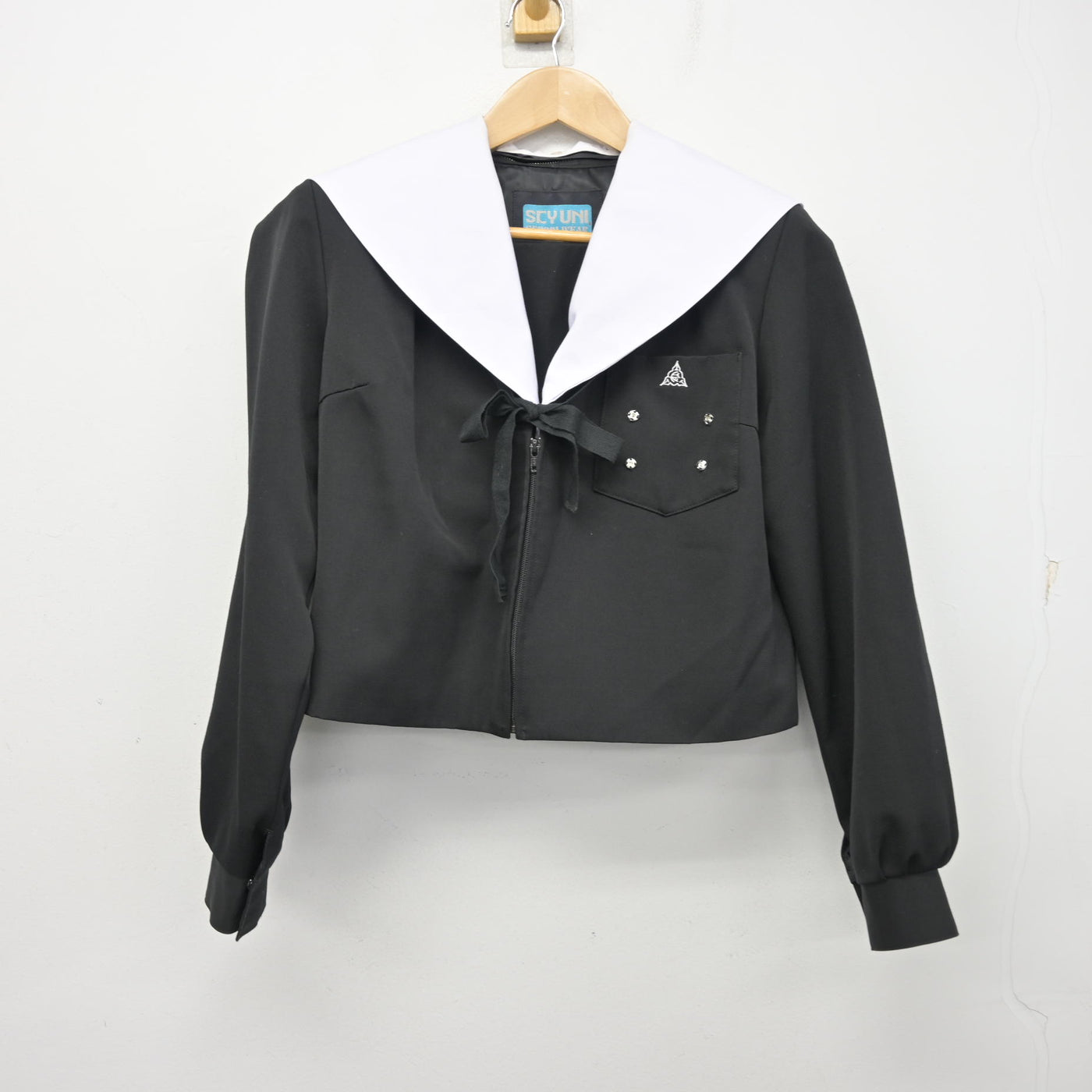 【中古】三重県 長島中学校 女子制服 3点 (セーラー服・スカート) sf095467