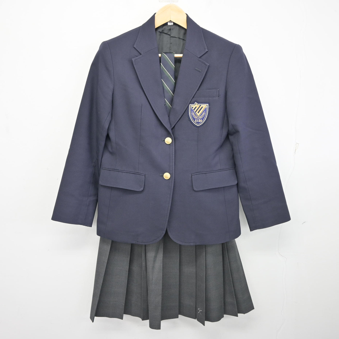 【中古】岐阜県 加茂高等学校 女子制服 4点 (ブレザー・スカート) sf095573