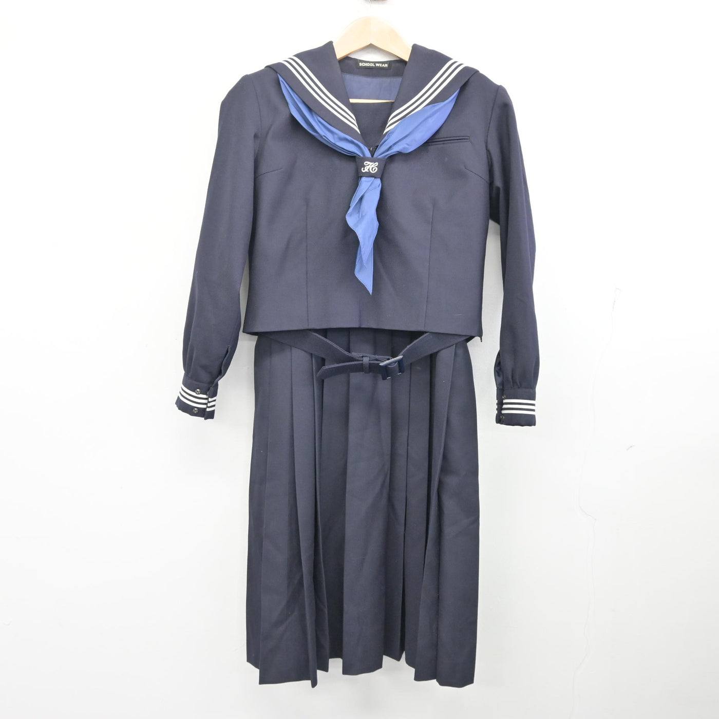【中古】東京都 石神井南中学校 女子制服 3点 (セーラー服・ジャンパースカート) sf096136