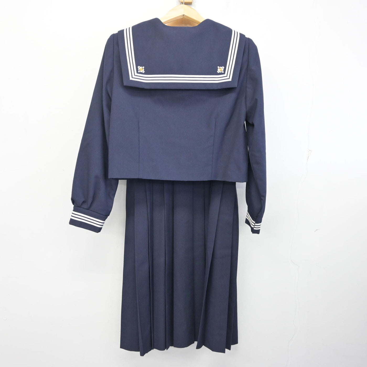 【中古】千葉県 西初石中学校/旧制服 女子制服 3点 (セーラー服・ジャンパースカート) sf096176
