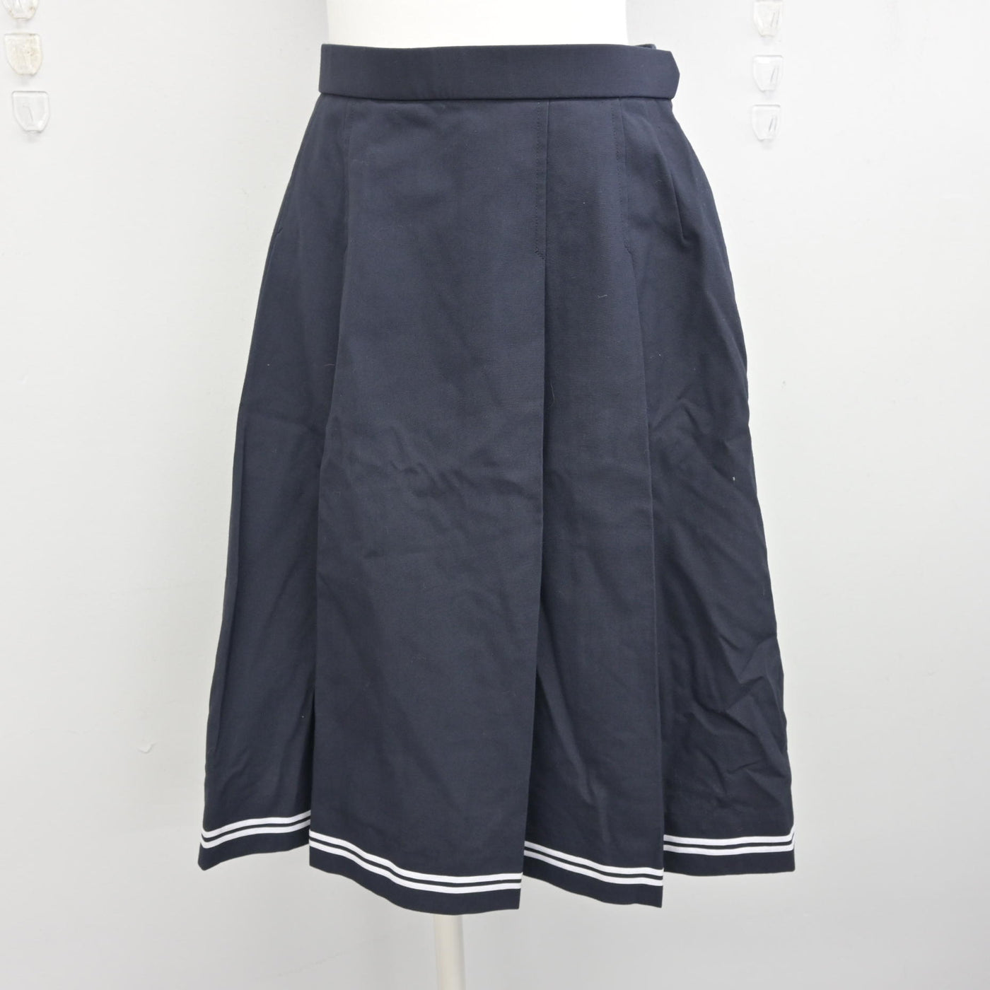 【中古】愛媛県 済美高等学校 女子制服 3点 (セーラー服・スカート) sf096346