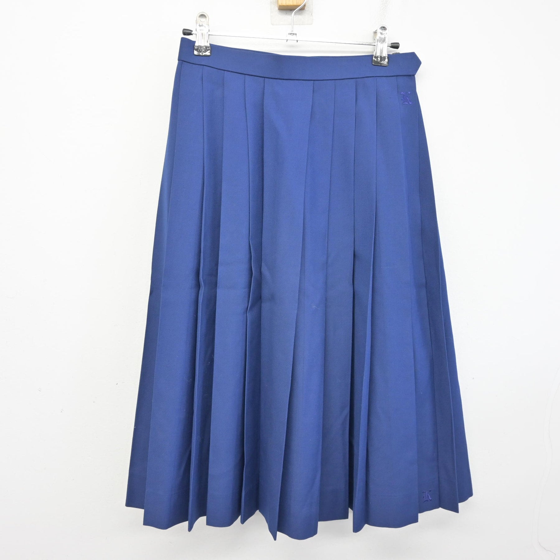 今週まで ミツモト・ダイア S賞 タペストリー 四役女学院制服 中古】千葉県 検見川高等学校 女子制服 2点 (ベスト・スカート