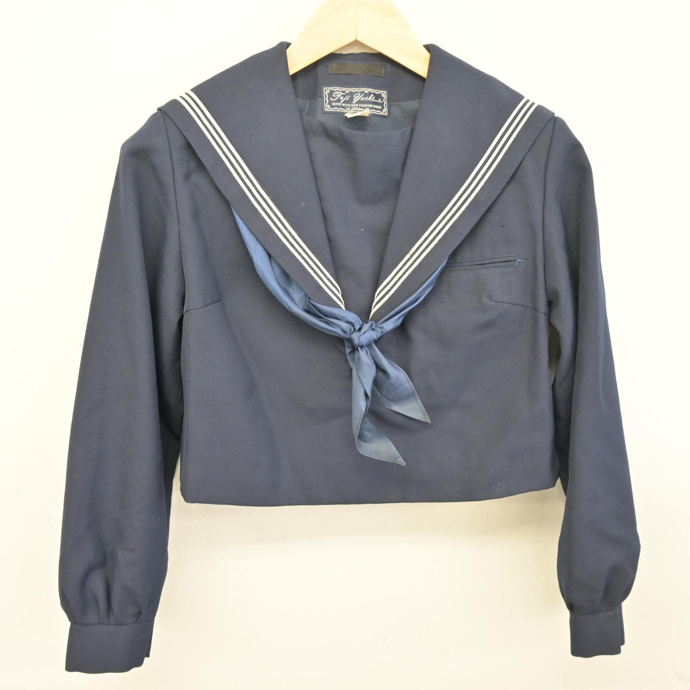 【中古】福岡県 田隈中学校 女子制服 3点 (セーラー服・ジャンパースカート) sf096401
