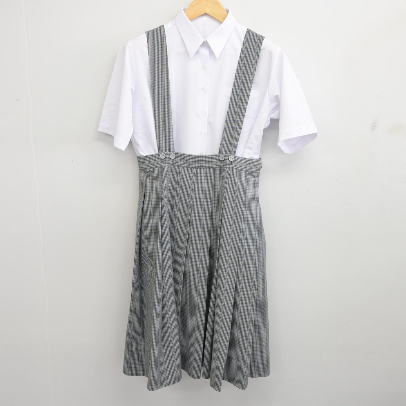 【中古】福岡県 古賀中学校/旧制服 女子制服 2点 (ブラウス・ジャンパースカート) sf096414