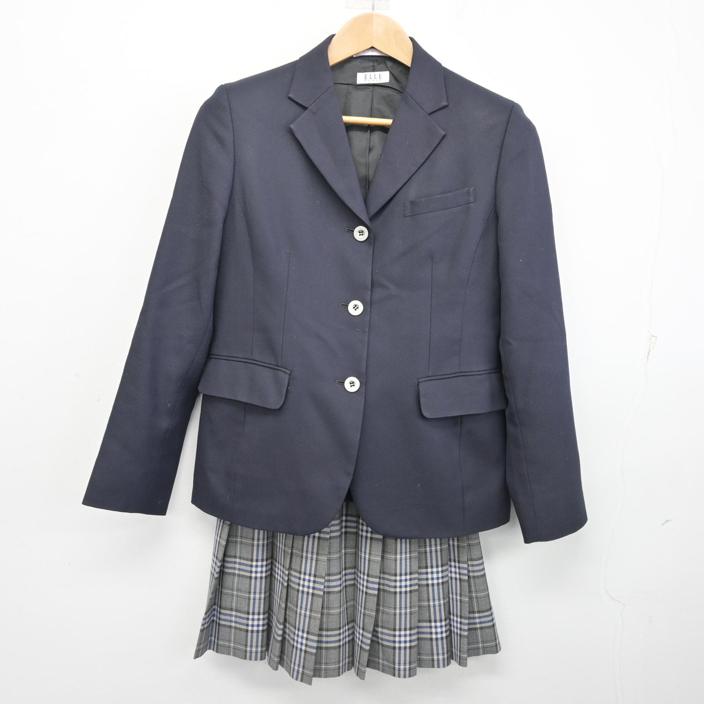 【中古】愛知県 至学館高等学校 女子制服 2点 (ブレザー・スカート) sf096494